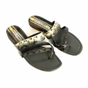 Manolo Blahnik Susa Grey Black Alligator Leather Flat Slide Sandals Womens Sz 38